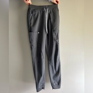 Fabletics Women’s high waist “On Call” Scrub Gray Jogger